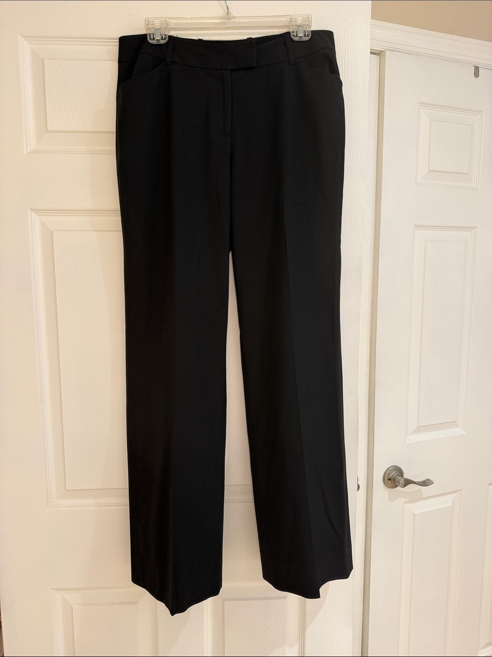 Tahari Arthur S. Levine Classic Black Straight-Leg Dress Pants size 8 pressed